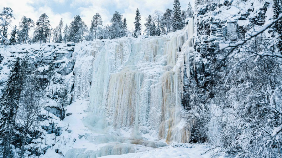 Korouoma Canyon & Frozen Waterfalls Tour — nature & hiking experience in Rovaniemi, Finnish Lapland
